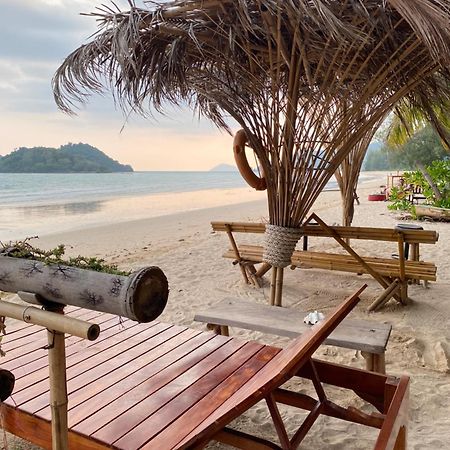 Baanyaiguesthouse Koh Mak Exterior foto
